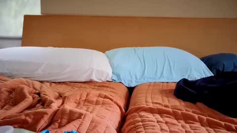 tattooed love boy online show from 09-30-25, 04:56