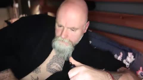 Tattooeddilf 01 online show from 11-17-25, 10:15