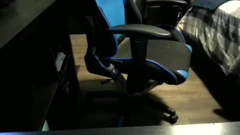 tattslovestattas1 online show from 11-07-25, 03:34