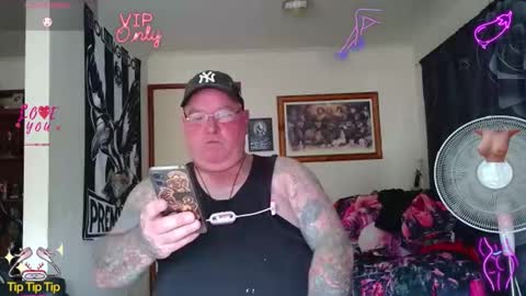 Snapshot of tattzsexy chatting on 05-03-26, 01:55 tattzsexy online show from 05-03-26, 01:55