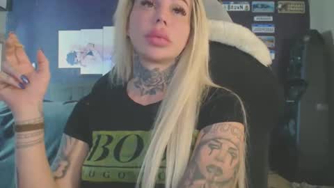 tatuada_safada online show from 02-25-26, 08:24