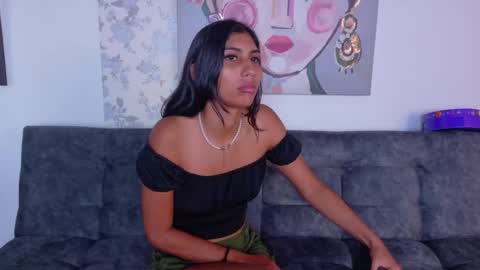 Snapshot of taty_miller chatting on 05-07-26, 08:25 Taty Miller online show from 05-07-26, 08:25