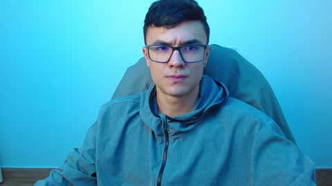 Snapshot of taurus4k chatting on 02-11-25, 01:52 taurus4k online show from 02-11-25, 01:52