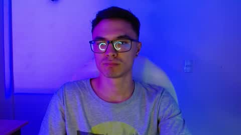 Snapshot of taurus4k chatting on 11-07-25, 01:27 taurus4k online show from 11-07-25, 01:27