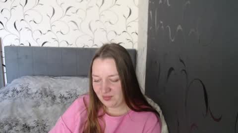 Snapshot of taxxxu chatting on 05-03-26, 08:53 Diana online show from 05-03-26, 08:53