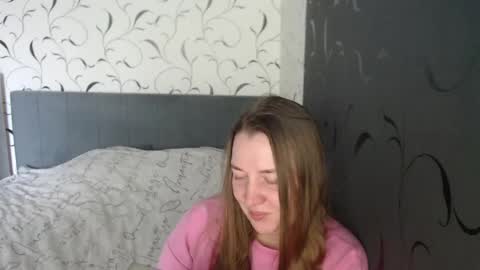 Snapshot of taxxxu chatting on 05-16-26, 06:54 Diana online show from 05-16-26, 06:54