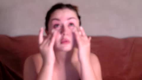 Taya online show from 10-26-25, 08:26