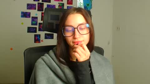 Taya online show from 02-06-26, 07:12