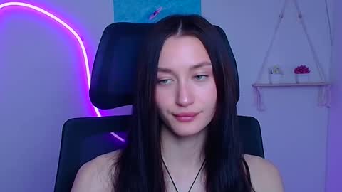 Taya online show from 04-23-26, 12:40