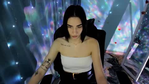 Tayla online show from 11-22-25, 07:40