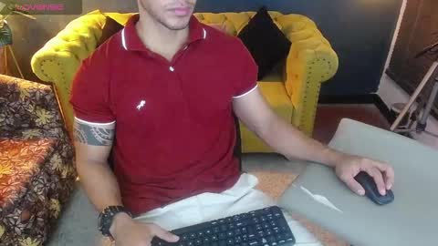 Tayler online show from 11-29-25, 01:41