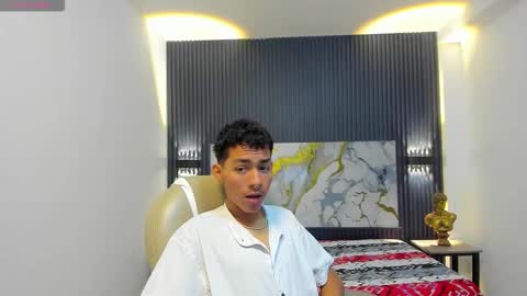 TAYLER online show from 12-22-25, 02:30