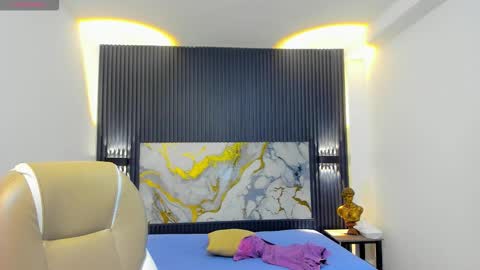 TAYLER online show from 01-11-26, 12:37