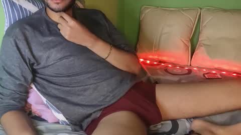 Taylor online show from 02-12-26, 01:44