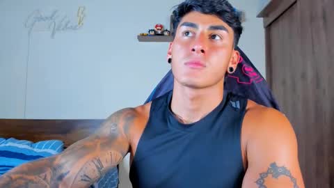 Snapshot of taylor_mclane1 chatting on 04-02-26, 10:29 taylor_mclane1 online show from 04-02-26, 10:29