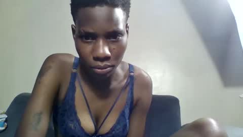 taylor_swift09 online show from 04-13-26, 10:26