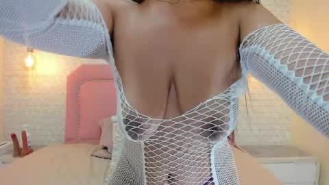 TAYLOR  online show from 04-14-26, 03:34