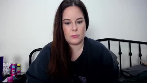 Taylor Michaels online show from 10-01-25, 05:30