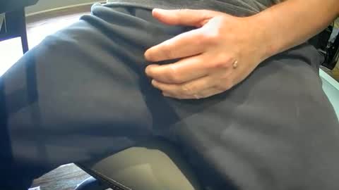 Snapshot of taylorsguy chatting on 04-08-26, 04:29 taylorsguy online show from 04-08-26, 04:29
