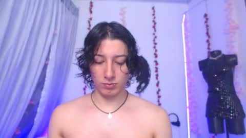 Snapshot of taylorsweet1111 chatting on 06-30-26, 04:46 Taylorsweet1111 online show from 06-30-26, 04:46