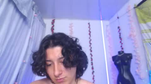 Snapshot of taylorsweet1111 chatting on 07-19-26, 05:22 Taylorsweet1111 online show from 07-19-26, 05:22