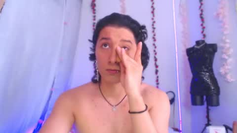 Snapshot of taylorsweet1111 chatting on 07-23-26, 07:12 Taylorsweet1111 online show from 07-23-26, 07:12