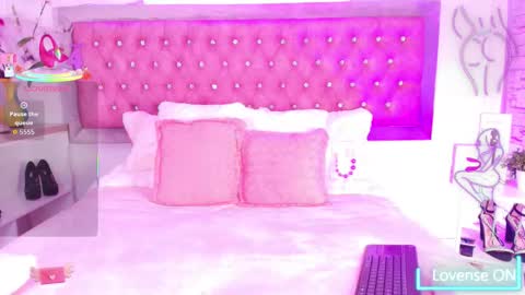 Snapshot of tayzon_foxxx chatting on 09-16-25, 12:50 Sofia online show from 09-16-25, 12:50
