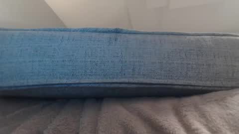 Tbiz82 online show from 10-04-25, 06:33