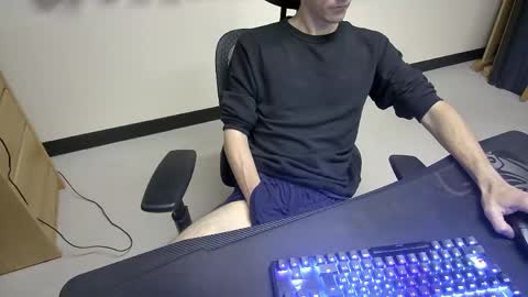 Snapshot of tbone_93 chatting on 05-20-26, 12:11 Tbone online show from 05-20-26, 12:11