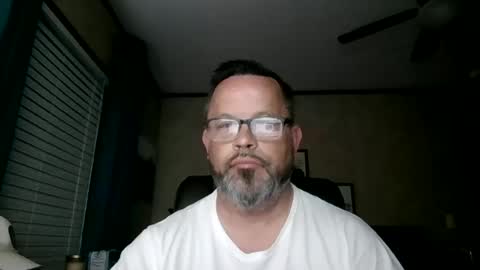Snapshot of tdhawk87 chatting on 05-11-26, 10:10 tdhawk87 online show from 05-11-26, 10:10