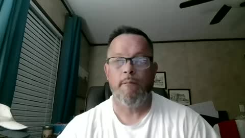 Snapshot of tdhawk87 chatting on 06-22-26, 10:23 tdhawk87 online show from 06-22-26, 10:23