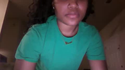 Snapshot of teah021999 chatting on 02-18-26, 05:03 Asha online show from 02-18-26, 05:03