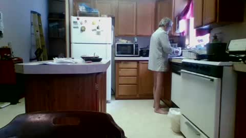 Snapshot of teak4u chatting on 12-22-24, 03:44 Teak online show from 12-22-24, 03:44