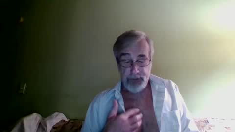 Snapshot of teak4u chatting on 12-29-24, 01:02 Teak online show from 12-29-24, 01:02