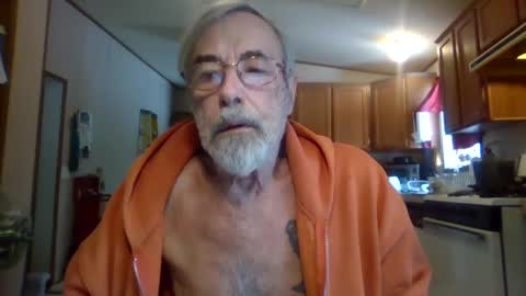 Snapshot of teak4u chatting on 01-22-25, 06:52 Teak online show from 01-22-25, 06:52