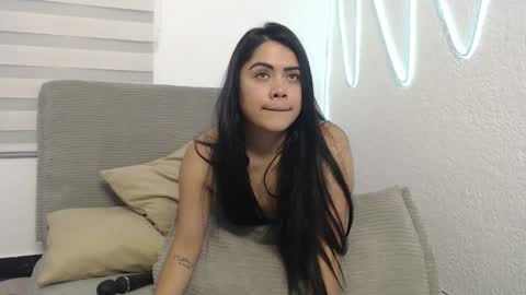 DYNAMITE DUO69 online show from 09-17-25, 02:08