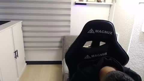 DYNAMITE DUO69 online show from 03-19-26, 12:09