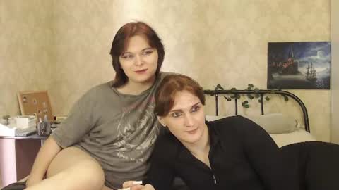 Snapshot of tearjuly chatting on 07-28-26, 11:17 July online show from 07-28-26, 11:17