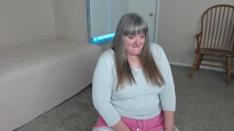 teases online show from 12-13-24, 04:16