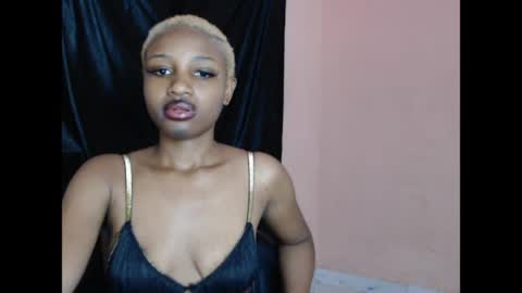 Snapshot of teasexkitty chatting on 05-22-26, 09:31 teasexkitty online show from 05-22-26, 09:31