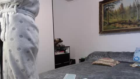 ALICIA--- online show from 12-07-24, 10:45