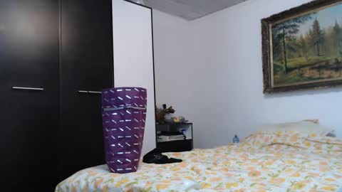 ALICIA--- online show from 02-01-25, 08:39