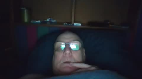 Mark online show from 10-19-25, 05:52