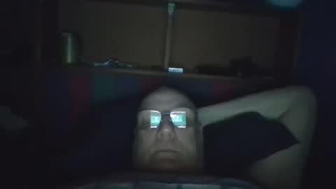 Mark online show from 10-20-25, 06:47