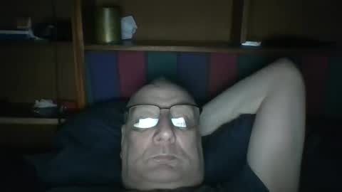 Snapshot of tebb61 chatting on 05-04-26, 07:59 Mark online show from 05-04-26, 07:59