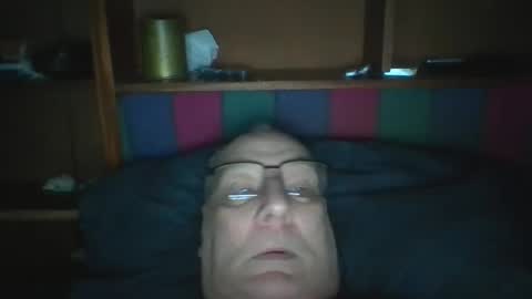 Snapshot of tebb61 chatting on 05-11-26, 07:14 Mark online show from 05-11-26, 07:14