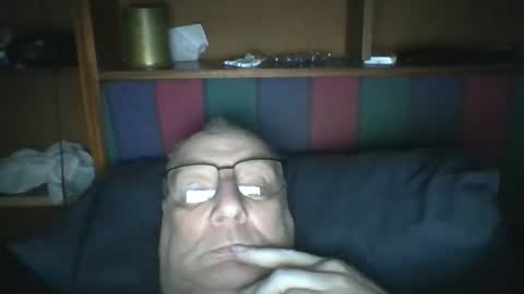 Snapshot of tebb61 chatting on 05-13-26, 07:50 Mark online show from 05-13-26, 07:50