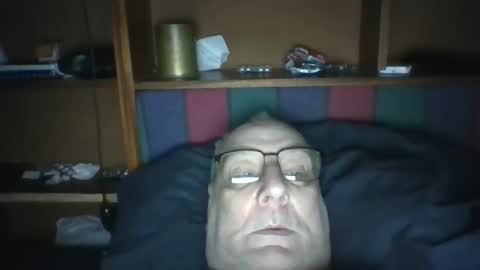 Snapshot of tebb61 chatting on 05-15-26, 08:21 Mark online show from 05-15-26, 08:21