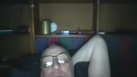 Snapshot of tebb61 chatting on 05-20-26, 07:25 Mark online show from 05-20-26, 07:25