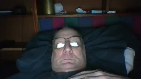 Snapshot of tebb61 chatting on 05-28-26, 08:00 Mark online show from 05-28-26, 08:00